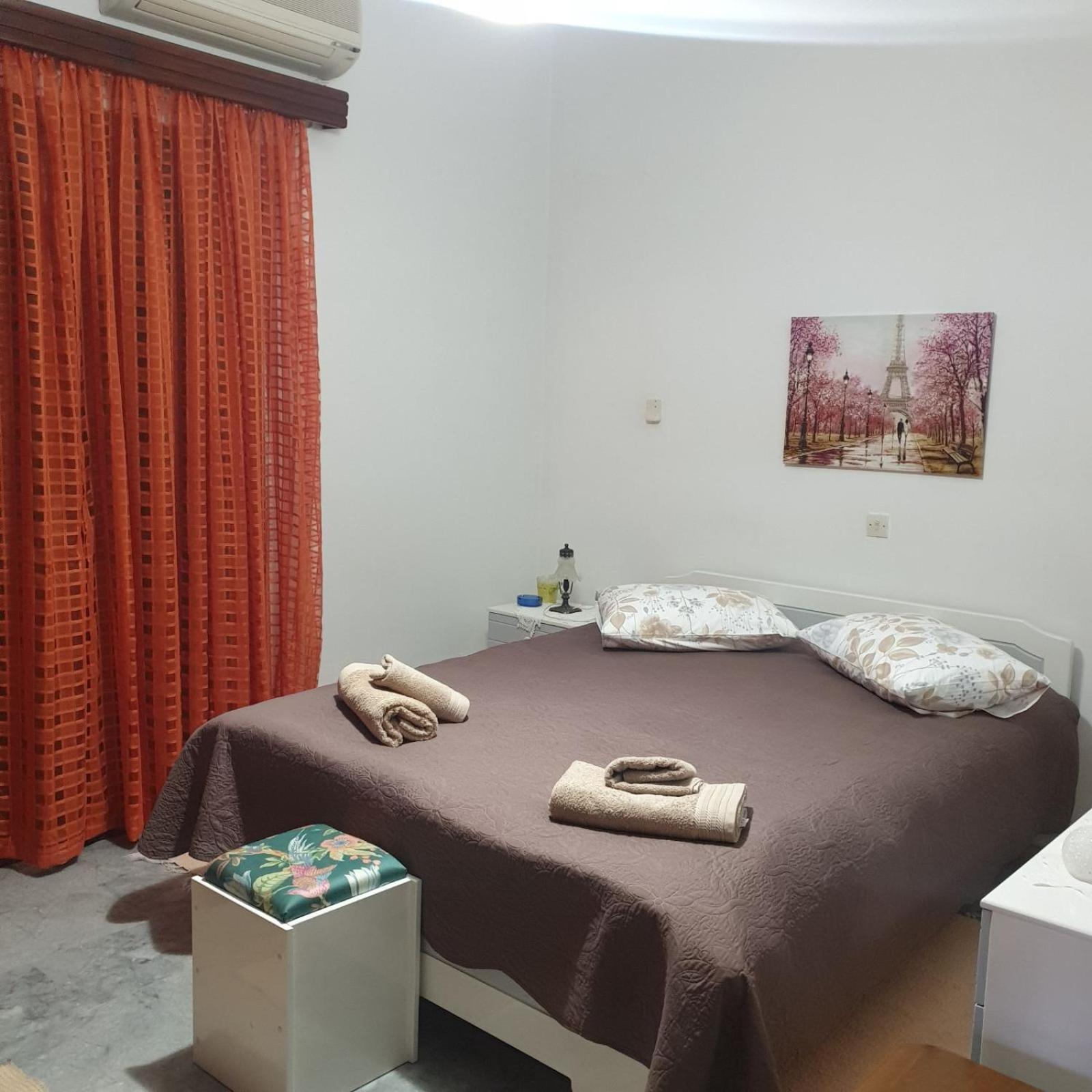 Myrto'S Apartment No15 Loutra Oraias Elenis Ngoại thất bức ảnh